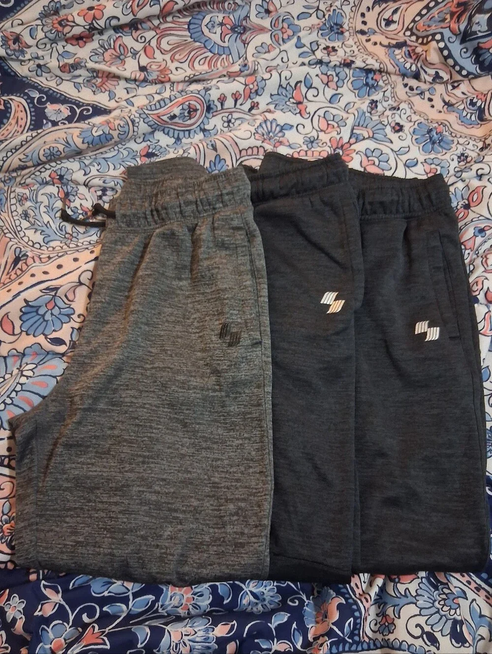 CHILDREN'S PLACE BOYS XXL SIZE 16 GRAY ATHLETIC PANTS